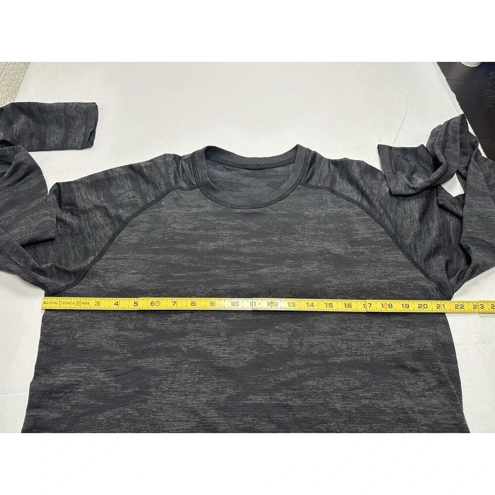 lululemon athletica lululemon metal